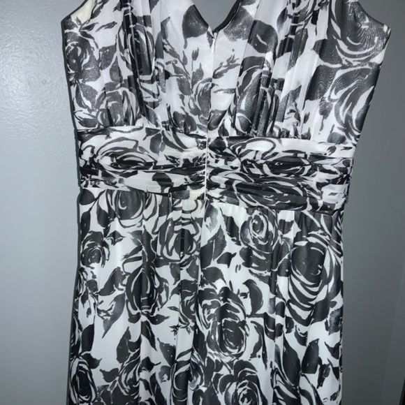 White House Black Market Floral Maxi Dress Sz 10 - Picture 7 of 10